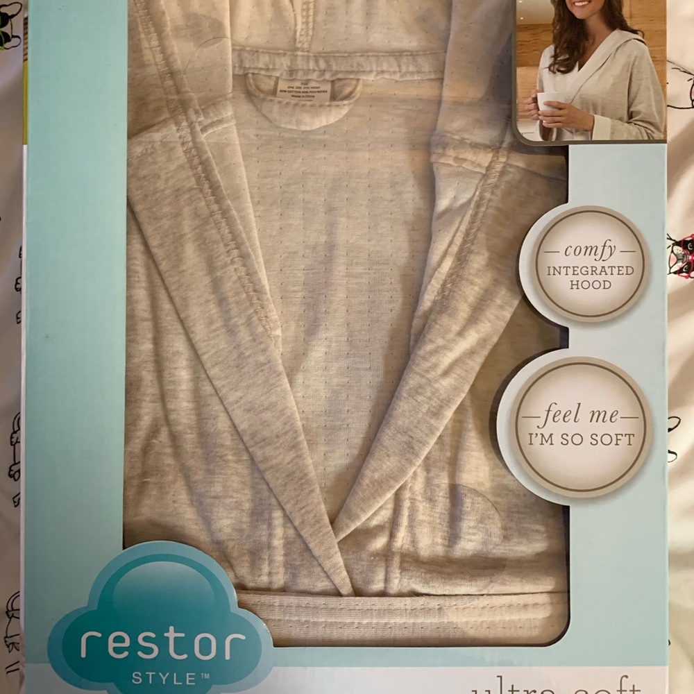Ultra-soft Jersey Robe NWT - Picture 2 of 4
